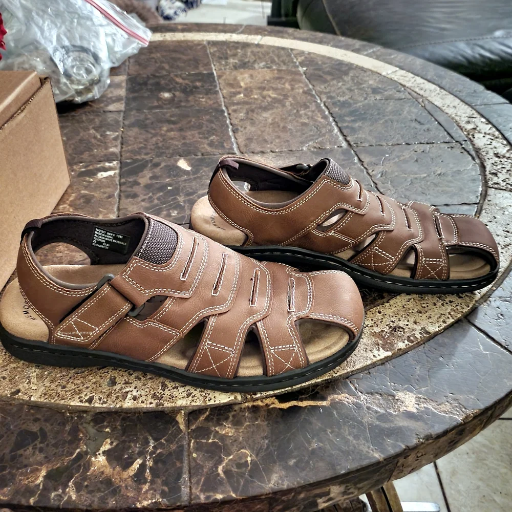Dockers Mens Searose Outdoor Sport Fisherman Sandal Shoe 10